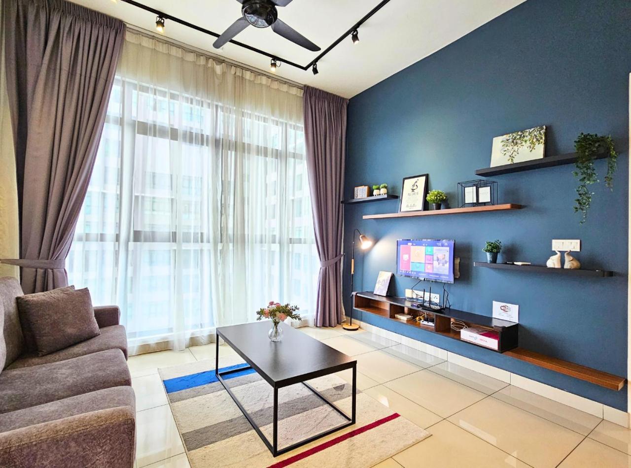 Conezion Near Ioi City Mall, Maeps Serdang, Putrajaya By Cloud Host Zewnętrze zdjęcie