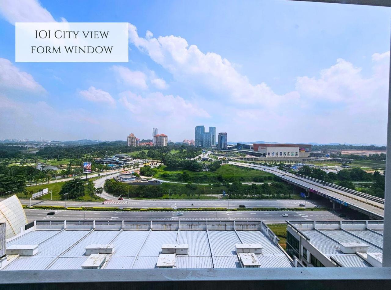 Conezion Near Ioi City Mall, Maeps Serdang, Putrajaya By Cloud Host Pokój zdjęcie